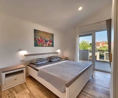 Villa moderna con piscina en venta en Marčana, Croacia