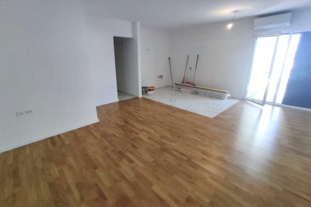 Moderní apartmány na Brači nabízejí prostorné bydlení v blízkosti pláže
