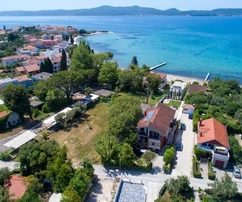 Luksusowa willa 2 kroki od morza z basenem w Sukošanu!