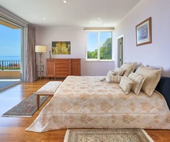 Vila s bazenom na prodaju iznad Lovrana