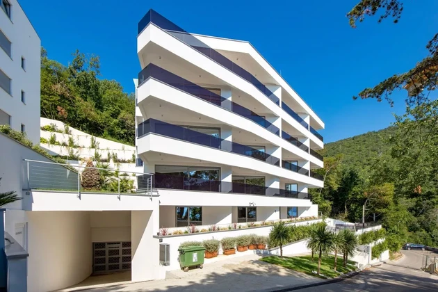 EXCLUSIVE APARTMENT IN AN ATTRACTIVE LOCATION, 500 M FROM THE BEACH!