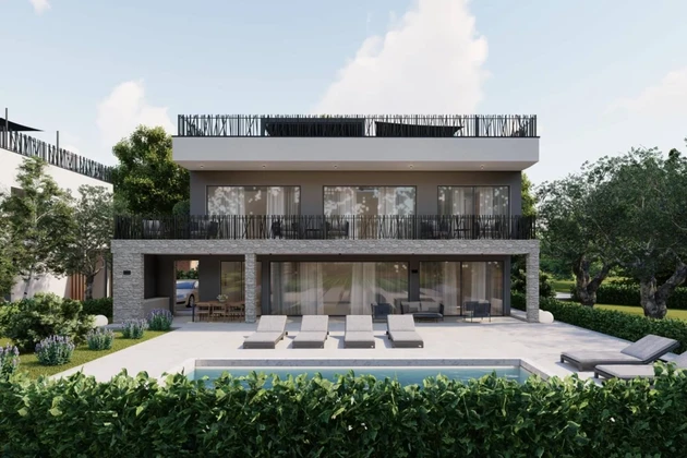 Vila s panoramatickým výhledem na moře na prodej v Poreči v Chorvatsku