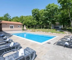 Istria, Labin – Residencia privada con piscina en venta
