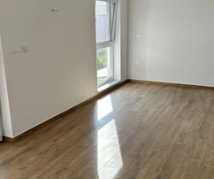 Moderna casa en venta justo en la primera línea de mar en Pašman, Croacia