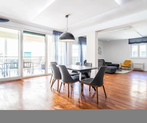 Priestranný byt na predaj na ostrove Hvar v Chorvátsku