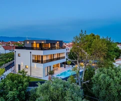 Zadar, Privlaka, esclusiva villa moderna con piscina e area benessere
