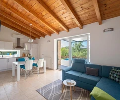 Istria, Zabrežani, hermosa casa con piscina