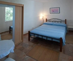Casa mediterranea con vista mare in vendita a Marina in Croazia
