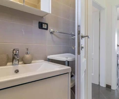 Vila s bazénem na prodej v Medulinu s výhledem na moře v Chorvatsku