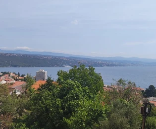 Casa indipendente con terrazze in vendita a Opatija in Croazia