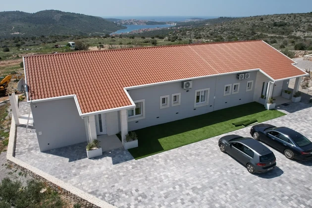 Luxusná vila na 2 hektároch pozemku s panoramatickým výhľadom na more