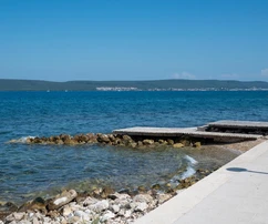 Dom na sprzedaż na wyspie Pašman tuż przy morzu z przepięknym widokiem w Chorwacji