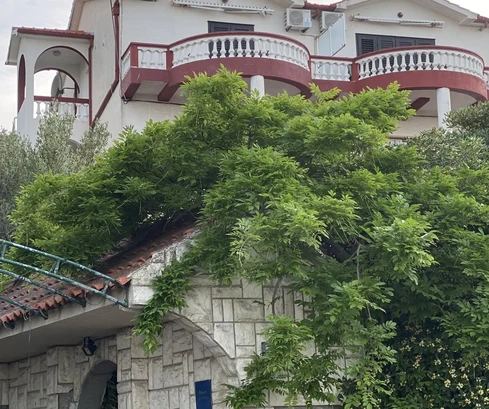 Ugljan-sziget, Kali, gyönyörű ház tengerre néző kilátással