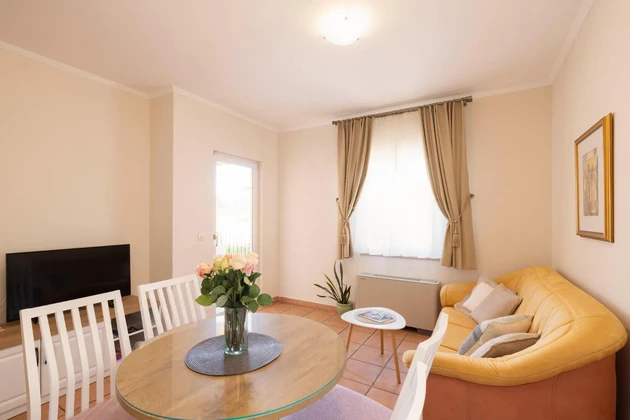 Podgora, Makarska, Apartment mit einer Fläche von 65,44 m² mit Meerblick