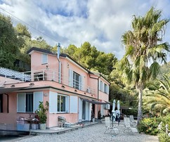 Villa mit spektakulärem Panoramameerblick