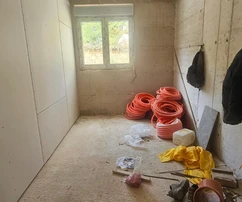 Trogir-Seget apartman 66,7 m² kerttel, új építésű házban, garázzsal és lifttel