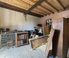 Isztria, Tar, kő sorház felújításra, udvarral, 500 méterre a tengertől