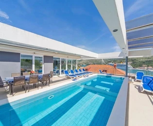 Atemberaubende Villa mit Meerblick in Dubrovnik