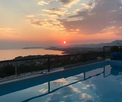 Villa urbana con vistas panorámicas – Split