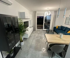 Split, Znjan, zařízený dvoupokojový byt se zahradou a garážovým stáním