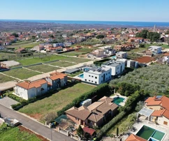 Каштелир, Истрия: строительный участок 940 м² с видом на море