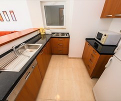 Brac, dom rodzinny nad morzem z kilkoma niezależnymi mieszkaniami