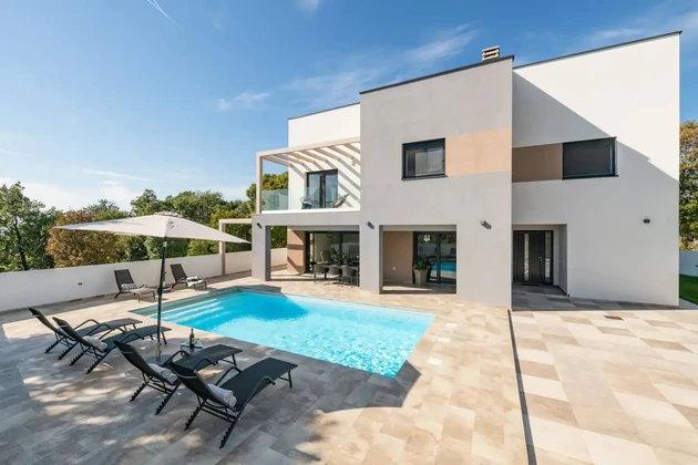 Villa con piscina in vendita a Barban in Croazia