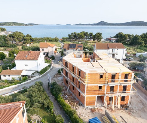 Apartamento en venta en Vodice a solo 50 metros de la playa
