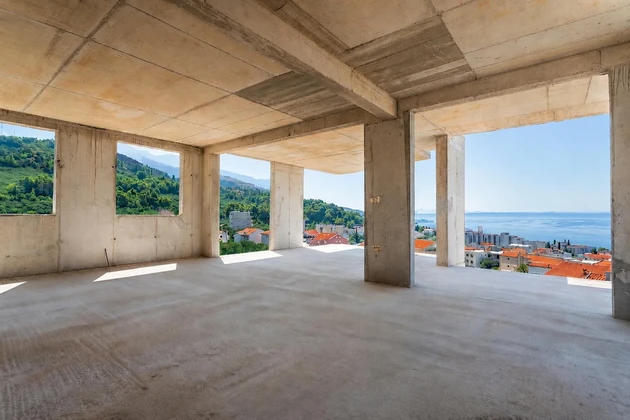 Makarska, Tucepi, penthouse trois pièces avec vue panoramique sur la mer