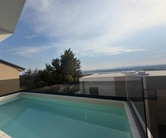 Jadranovo, casa adosada de lujo con piscina, 197 m²