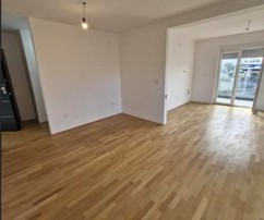 Apartamento con vistas panorámicas en venta en Bili Brig, Croacia