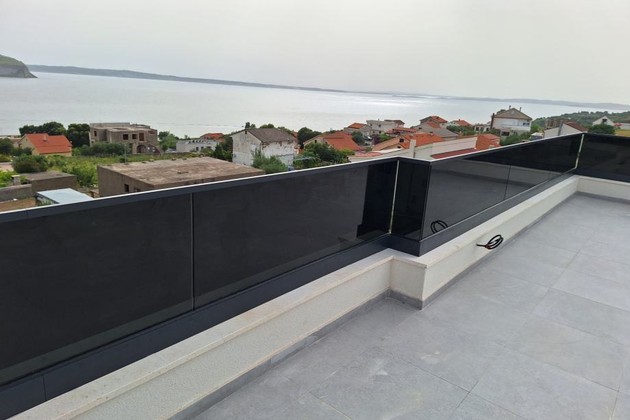 Villa con piscina e vista mare in vendita in Croazia