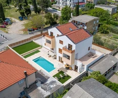Nouvelle maison à Kastel Sucurac, Split