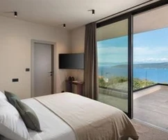 Moderne Villa in Meeresnähe bei Brseč zu verkaufen in Kroatien