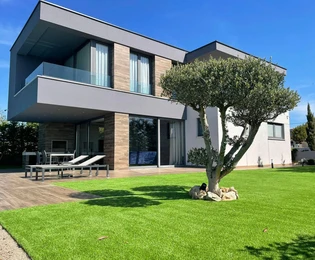 Krk - Dintorni: Villa moderna con piscina e vista panoramica sul mare