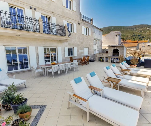 Stone villa for sale right on the waterfront Vis in Croatia