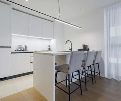 Istria, Savudrija, Petram Resort, moderný jednoizbový apartmán 64 m², výhľad na more, 1. poschodie, parkovanie