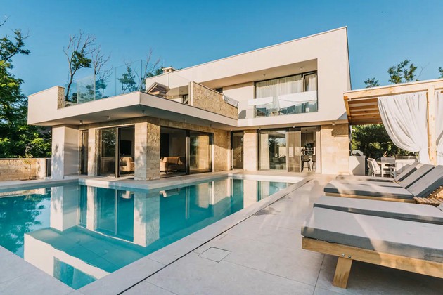 Beautiful villa near Zadar – a perfect combination of luxury and peace