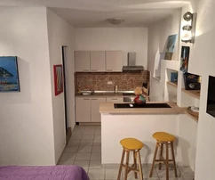 K.Sućurac, radový dom 117 m2 v centre mesta, 40 m od mora