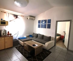 Retraite ensoleillée de 3 chambres à quelques pas de la mer Adriatique