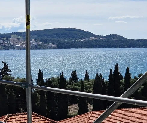 Seget D., attico 108 m2, edificio nuovo, ascensore, vista mare