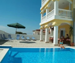 Peroj, Istria: Stunning hotel with sea views, a short stroll from the beach