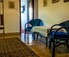 Maison à vendre dans le centre d'Orebić avec piscine en Croatie