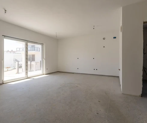 Istrie, Zambratija - Appartement de deux chambres au premier étage, deux terrasses, proche de la mer