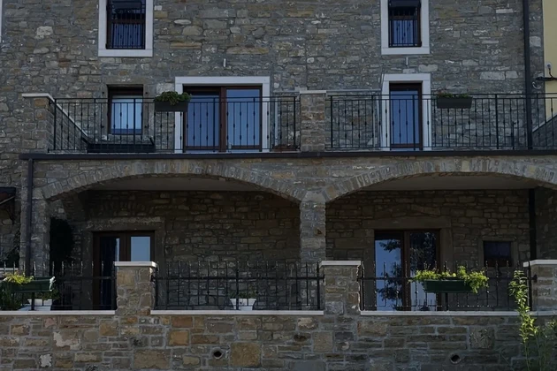 Buje, Istria – Renovated stone house with open views