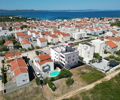 Borik - Ruhige Einzimmerwohnung mit Fußbodenheizung, Loggia und 2 Parkplätzen