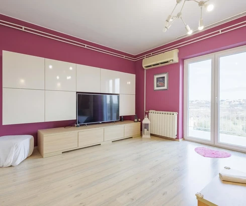 Истрия, Пула, квартира с 3 спальнями, сад, парковка, 165 м²