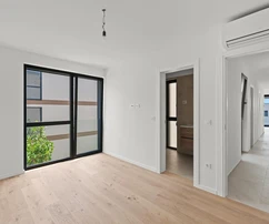 Moderne Wohnung in Novigrad, Istrien, mit Garten und Parkplatz zu verkaufen in Kroatien