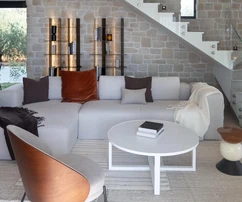 Kamienny dom w Poreču z basenem na sprzedaż w Chorwacji