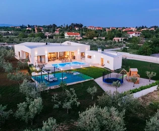 Villa de lujo con piscina - zona de Zadar, Croacia - finca privada con casa de huéspedes